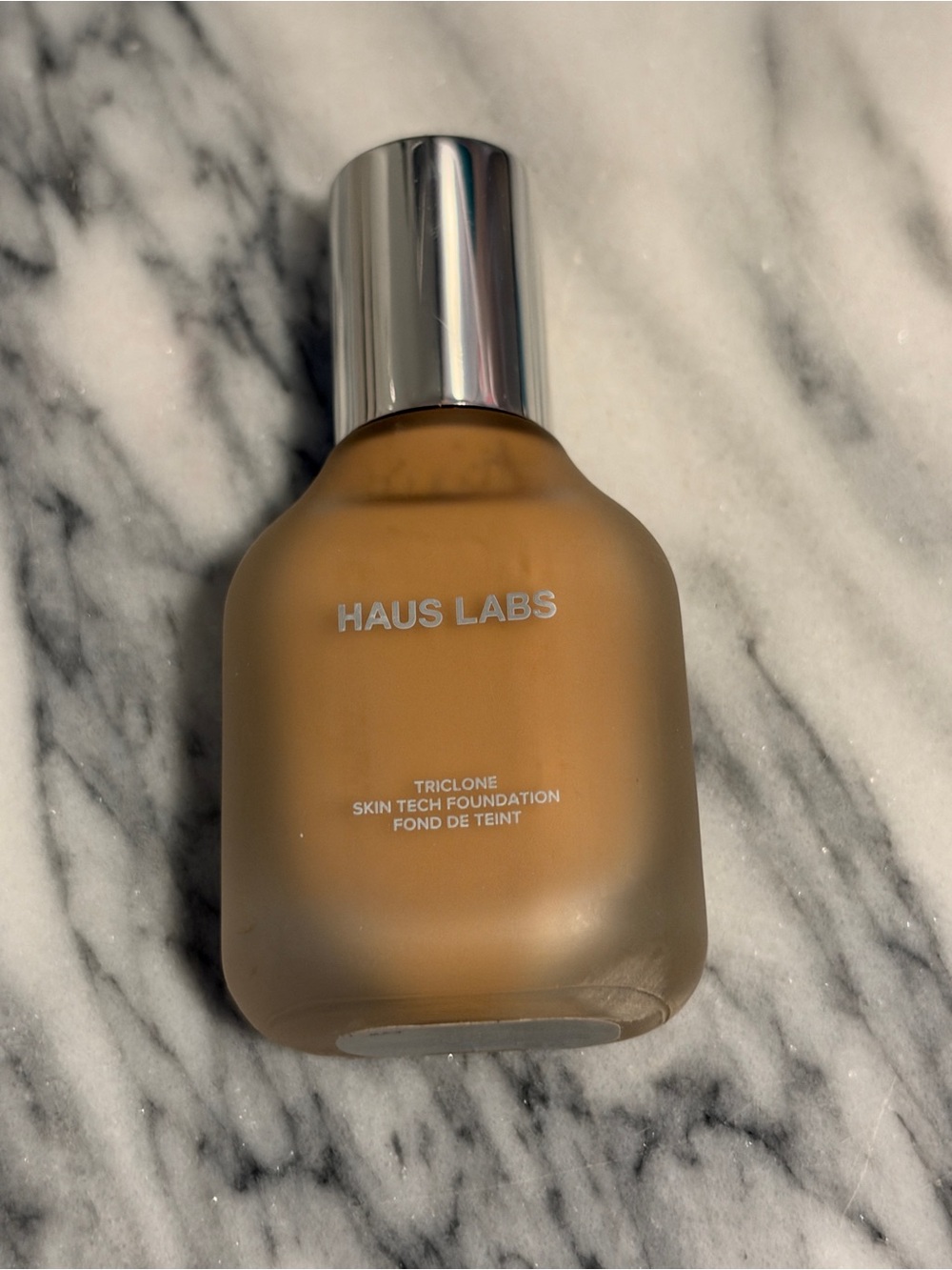 Haus Labs Foundation 300 Medium Neutral